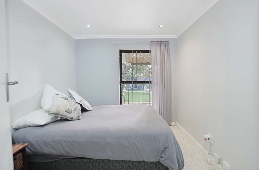  Bedroom Property for Sale in West Beach Western Cape